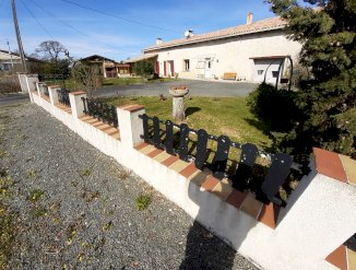 Maison de 170 m² - Yviers (16210)