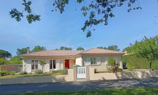 Maison 4 chambres avec piscine dans cadre exceptionnel à Pompignac - Pompignac (33370)