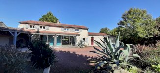 Maison à la campagne - Usseau (86230)