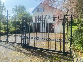 Maison 8 pièces 245 m² - Saint-Sébastien (23160)