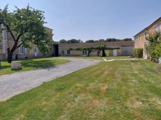 Propriété de 2 maisons | Marais Poitevin 30 min de La Rochelle - La Ronde (17170)