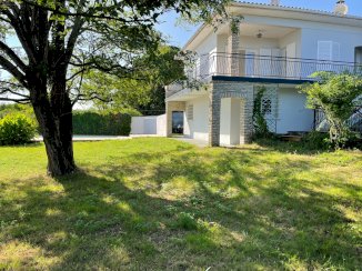 Maison lumineuse de 240 m² - Arvert (17530)