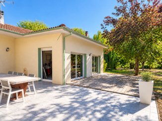 Maison dans environnement calme - Sainte-Eulalie (33560)