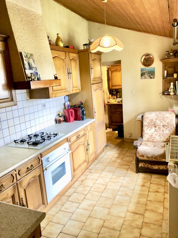 À vendre ancienne ferme - Photo 10 - Juillac
