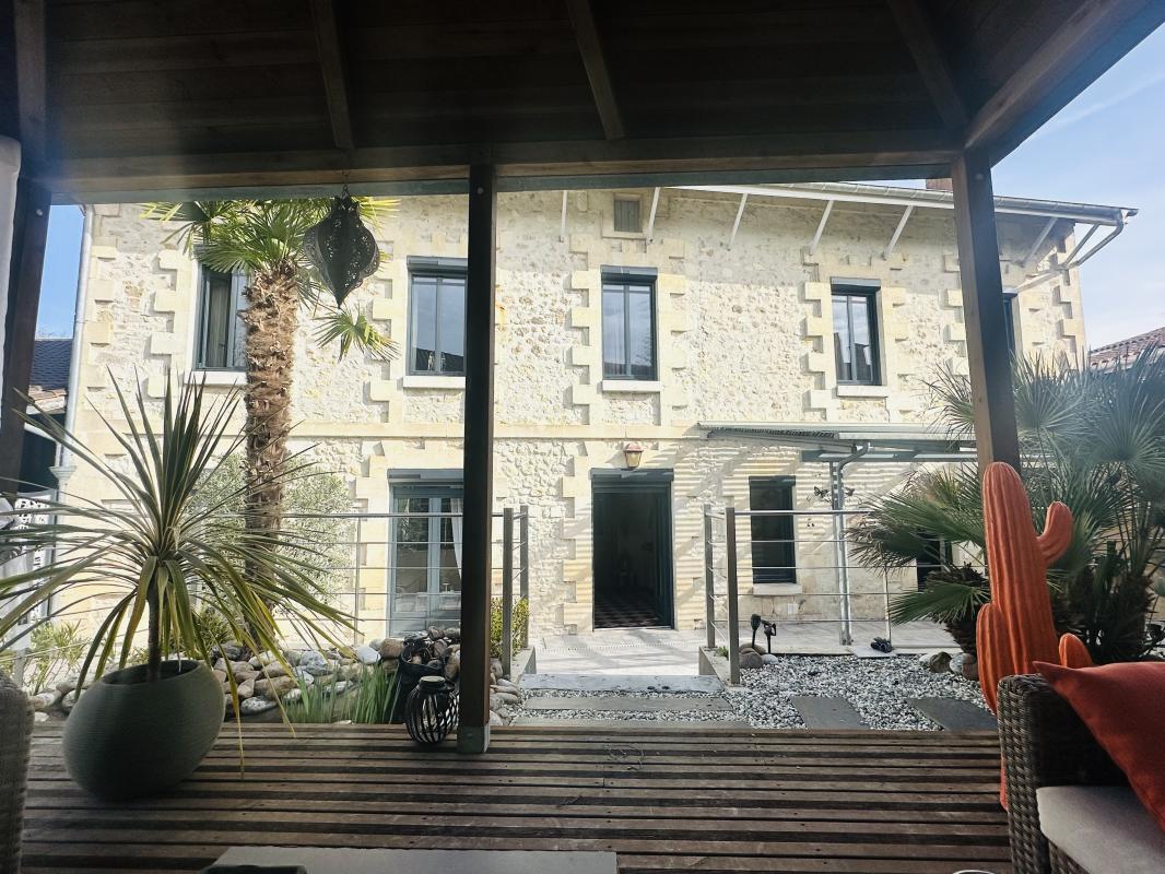 Maison de maître Rénovée/ Gîte / Appartement - Photo 10 - La Roche-Chalais