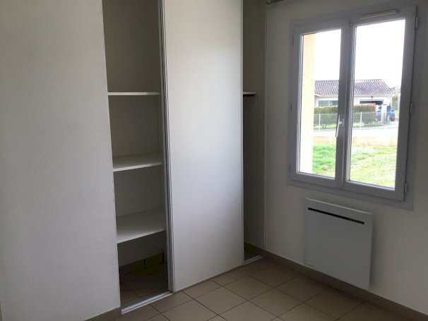 Maison 4 pièces - Photo 11 - Saint-Méard-de-Gurçon
