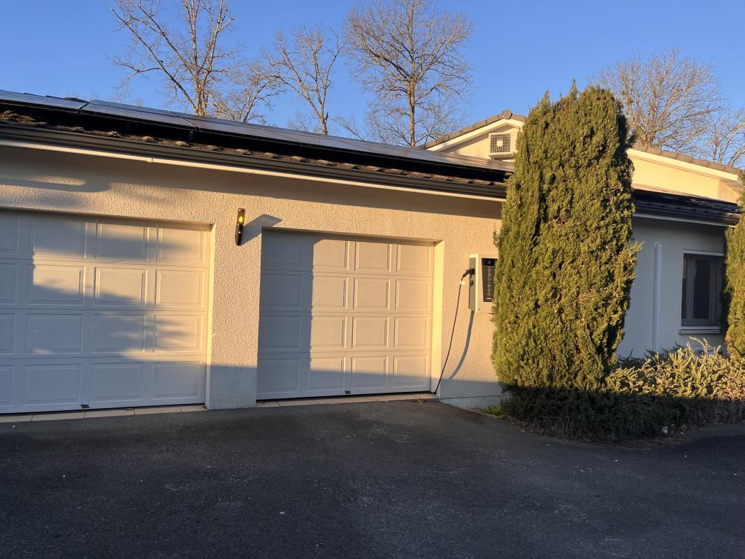 Maison 170 m² + 42 m² de garage - Saint Jean d'Illac - Photo 11 - Saint-Jean-d'Illac