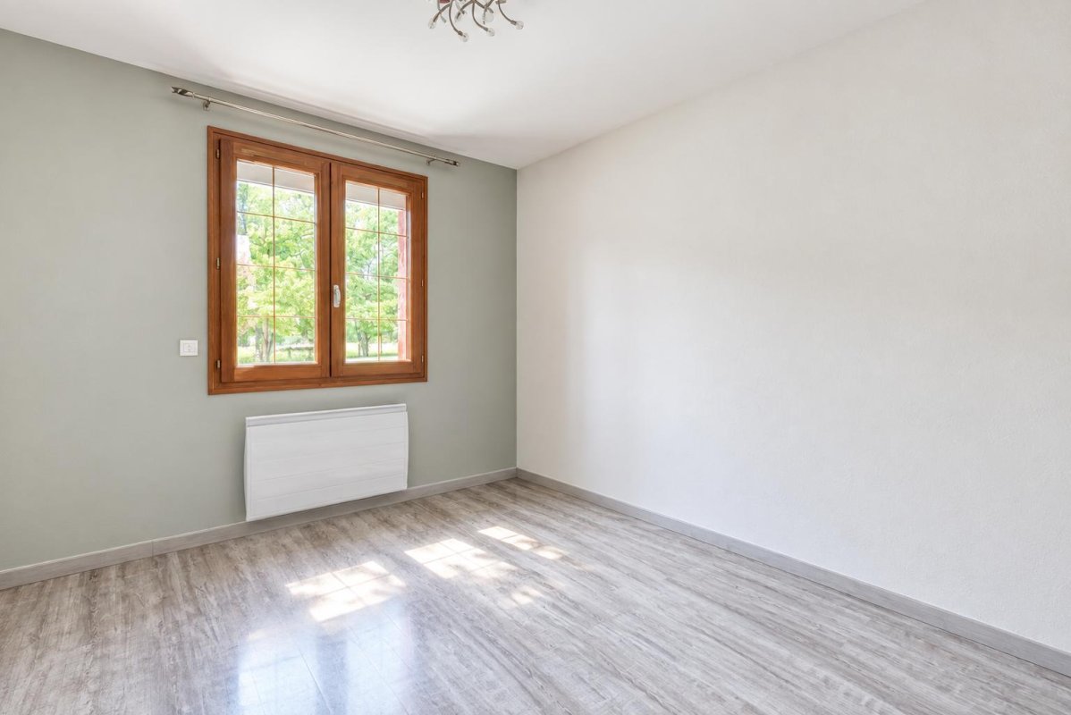 Maison dans environnement calme - Photo 12 - Sainte-Eulalie