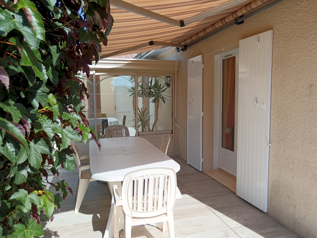 Maison 4 chambres avec piscine dans cadre exceptionnel à Pompignac - Photo 13 - Pompignac