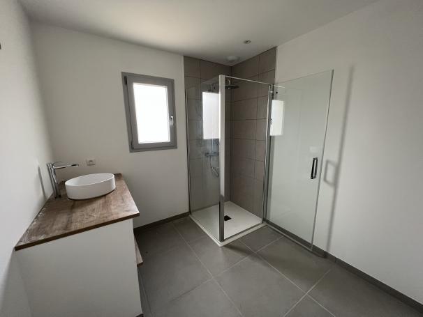 MAISON NEUVE À NOUAILLÉ MAUPERTHUIS - Photo 14 - Nouaillé-Maupertuis