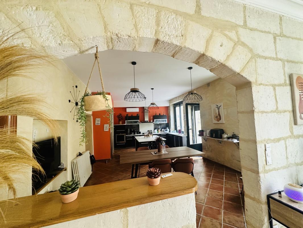 Maison de maître Rénovée/ Gîte / Appartement - Photo 14 - La Roche-Chalais