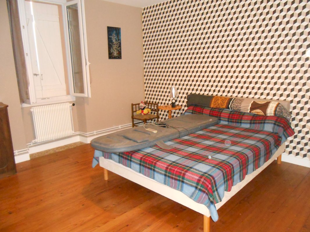 Maison de 174 m² - Photo 15 - Saint-Seurin-de-Cursac