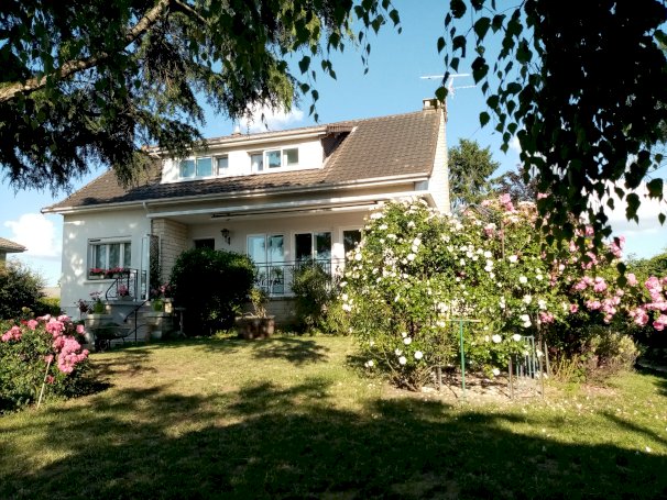 A vendre maison de pierre - Photo 1 - Mirebeau