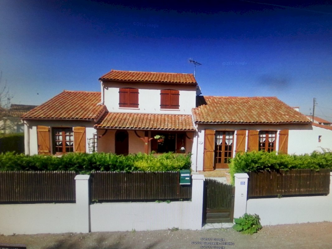 Maison à vendre - Photo 1 - Saujon