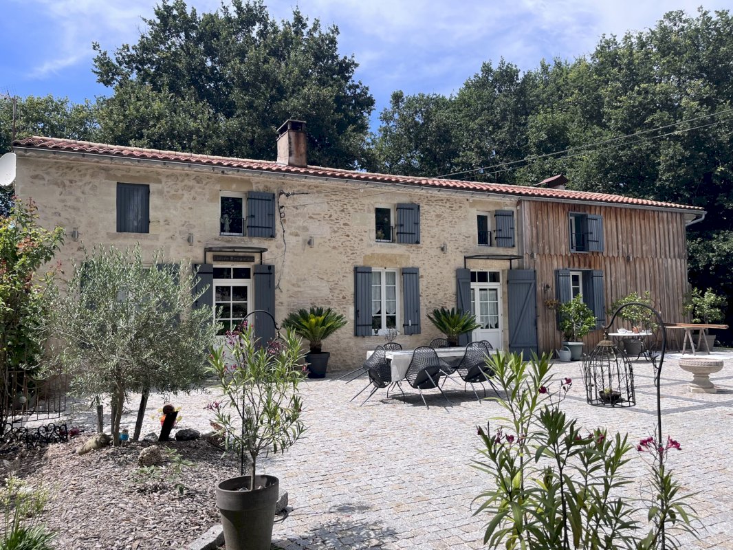 Authentique maison de pierres - Photo 1 - Guillos