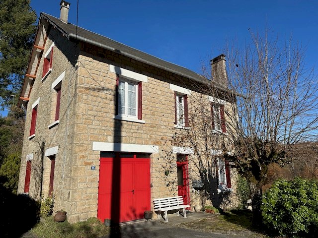 Maison en pierre dans village médiéval - Photo 1 - Corrèze