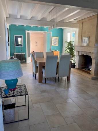 MAISON 5 Pièces + Dépendances - Photo 2 - Saint-Romain-de-Benet