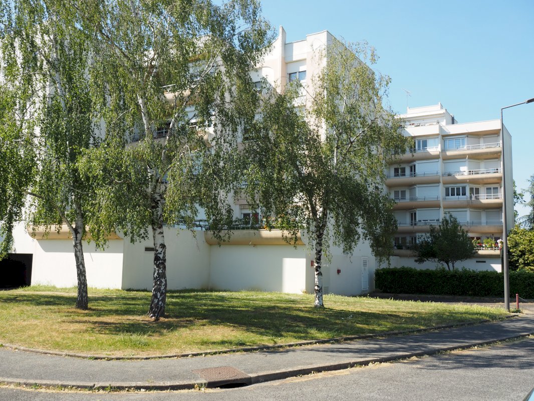 Vends appartement T2 avec terrasse | Libre - Photo 2 - Poitiers