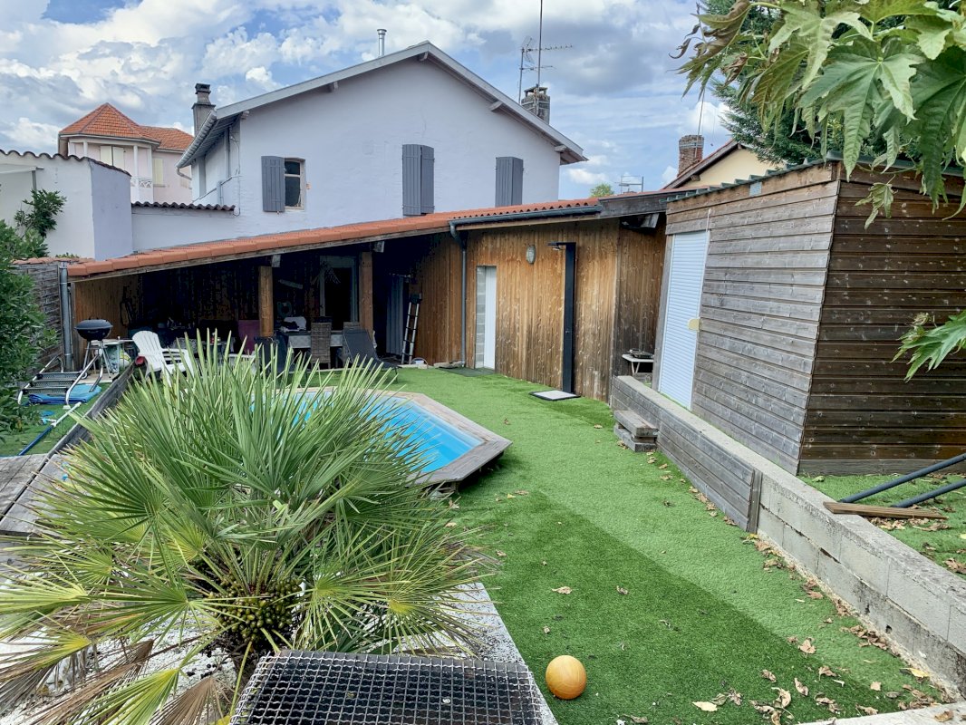 Maison de ville 120m² avec piscine et Spa - Photo 2 - Mont-de-Marsan