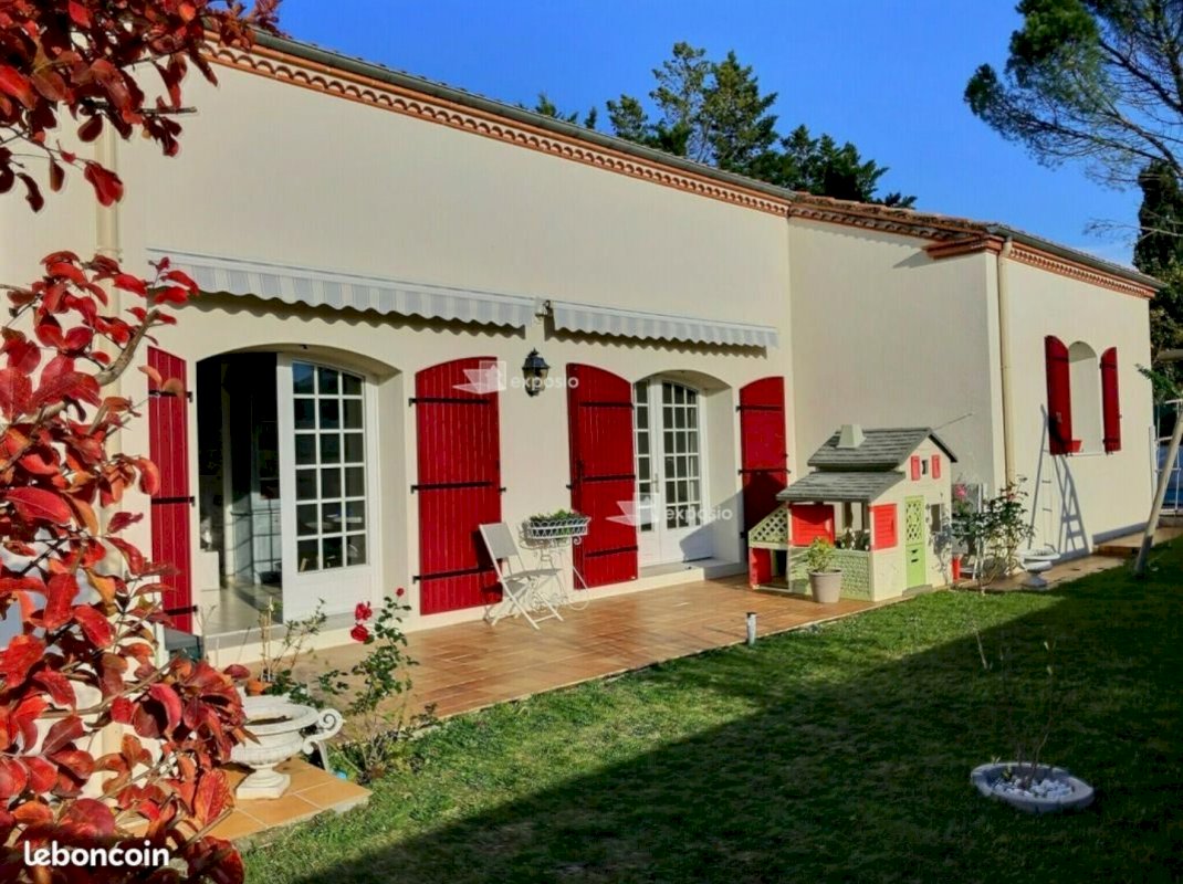 Maison de 215 m² avec piscine | Villeneuve sur Lot - Photo 2 - Villeneuve-sur-Lot