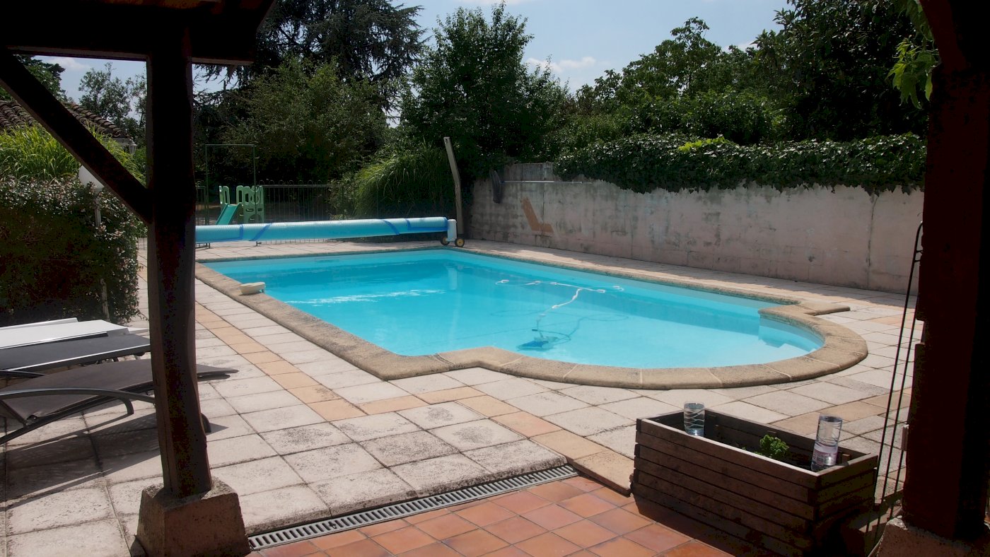 BELLE MAISON DE VILLAGE AVEC PISCINE - Photo 2 - Lafitte-sur-Lot