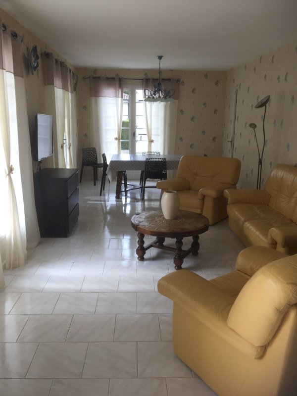 À saisir : Villa de 110 m² - Photo 2 - Vendays-Montalivet