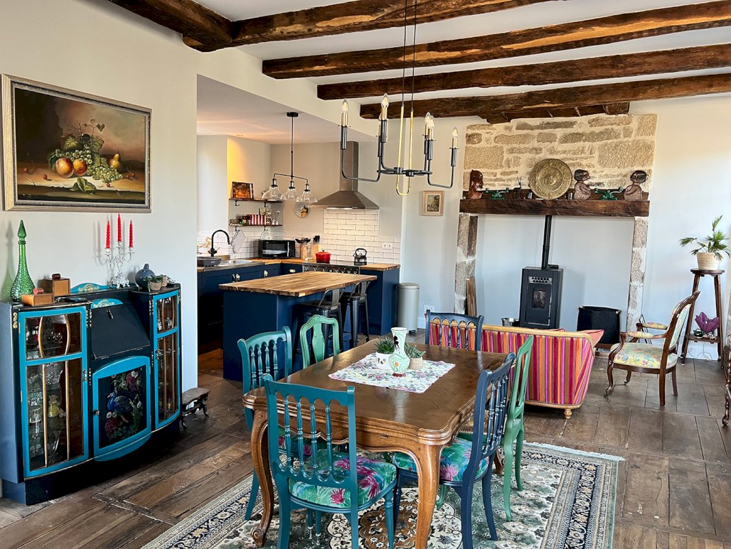 Maison Magnifiquement Rénovée au Cœur de Treignac - Photo 2 - Treignac