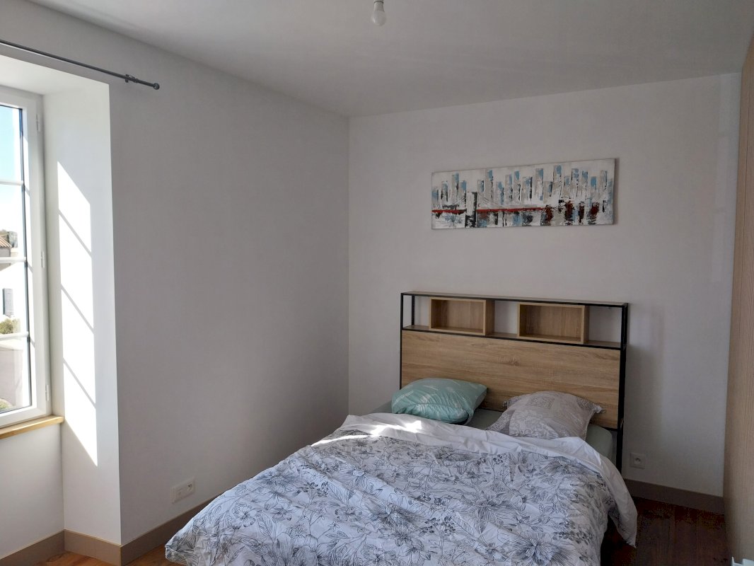Maison 3 chambres / À 10 minutes La Rochelle - Photo 2 - Loiré