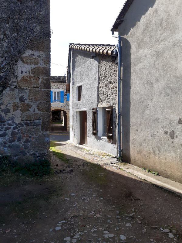 Maison + grange attenante + jardin séparé - Photo 2 - Availles-Limouzine