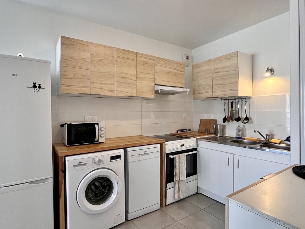 Appartement T2 avec terrasse - Photo 2 - Dax