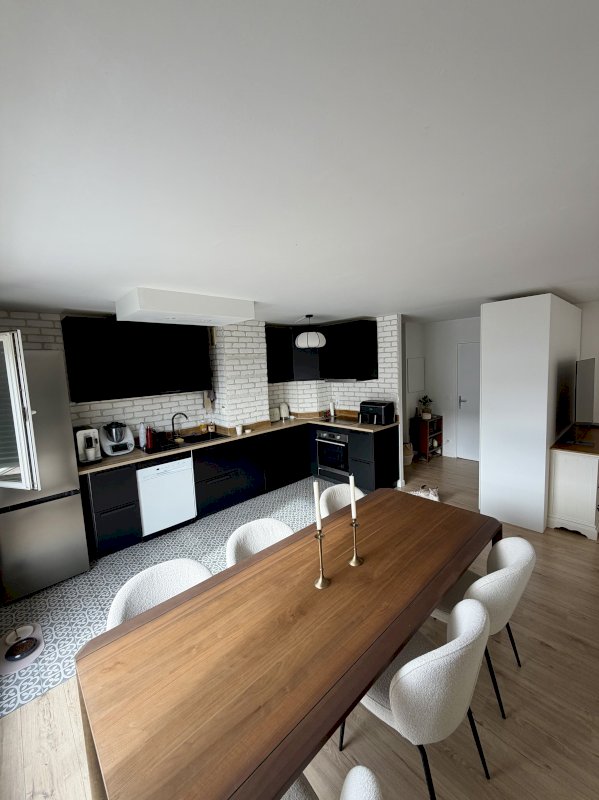 T2 bis 53 m² – Bordeaux Chartrons – Dernier étage – Balcon & parking - Photo 2 - Bordeaux