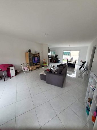 Maison 4 pièces 102 m² - Photo 3 - Saint-Denis-de-Pile