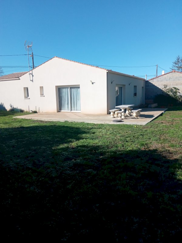 Maison à Varzay - Photo 3 - Varzay