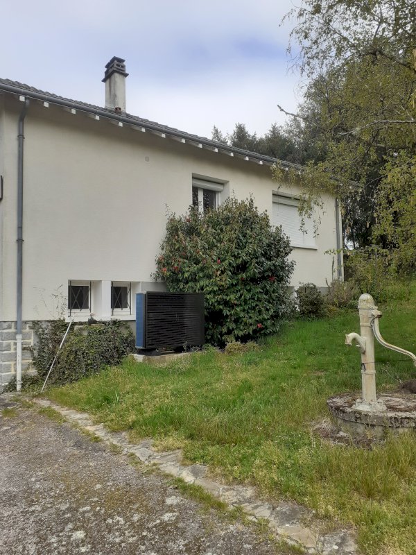 Maison individuelle avec parc - Photo 3 - Roussac