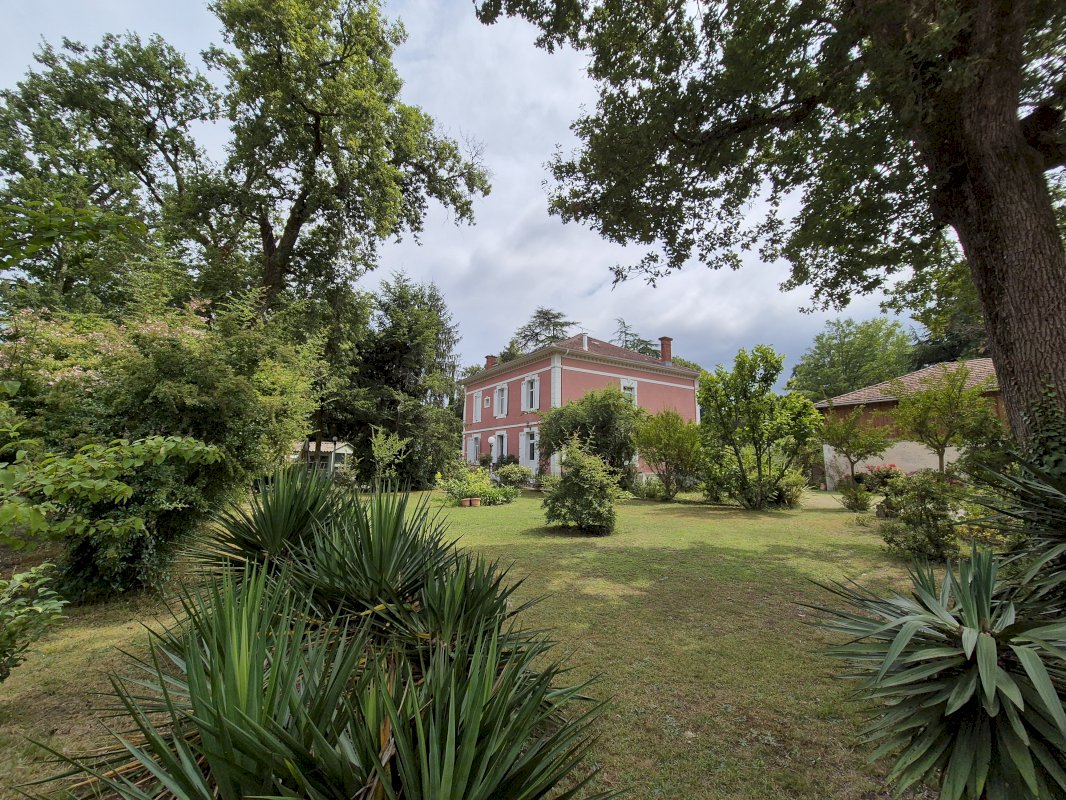 Maison de maître - Photo 3 - Lesperon