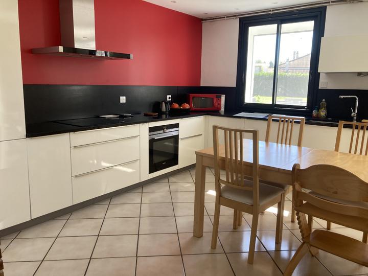 Maison en pierre rénovée - Photo 3 - Sainte-Eulalie