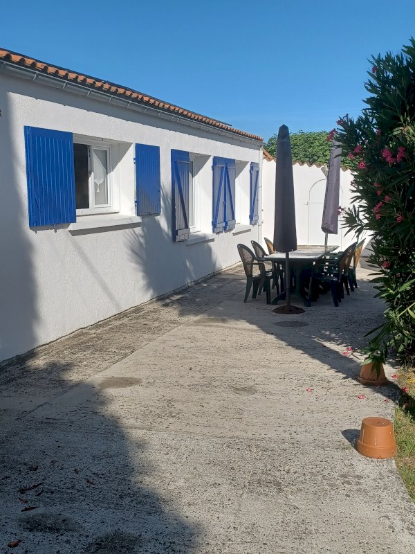 VILLA AU PIED DE L'ÎLE D OLÉRON - Photo 3 - Saint-Just-Luzac