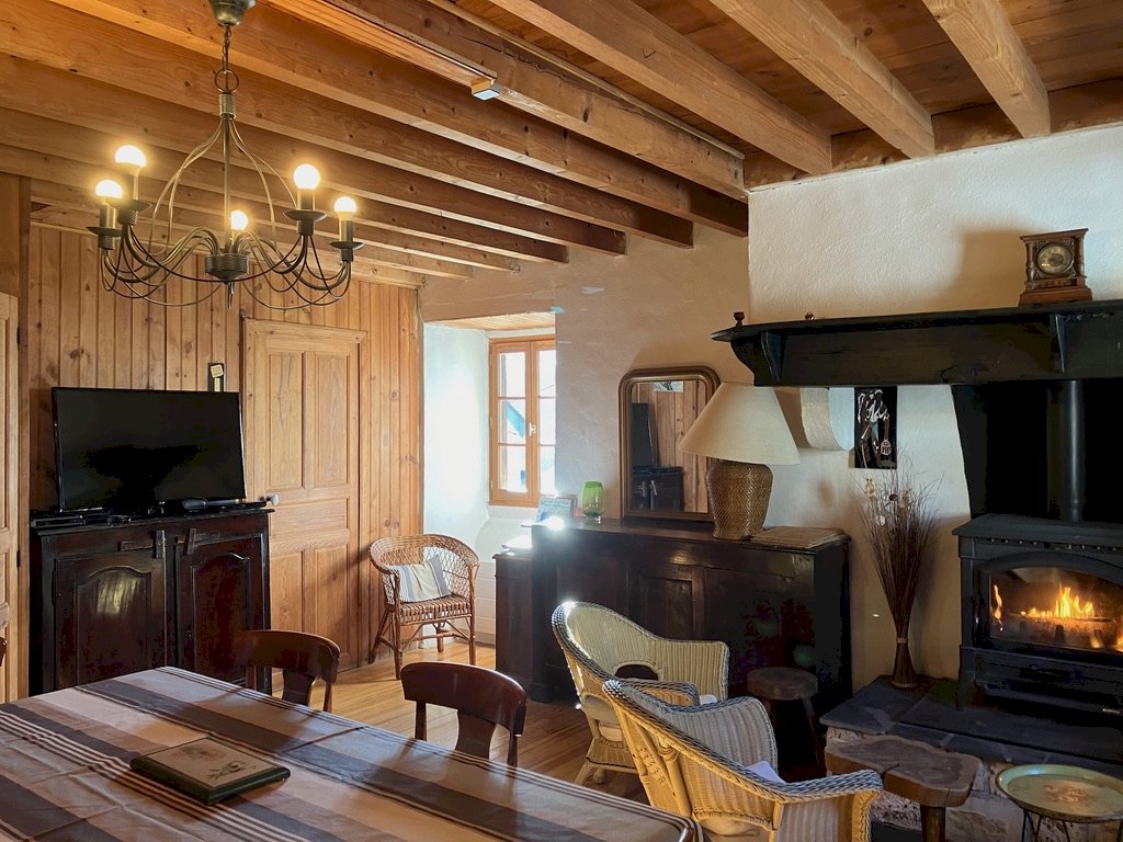 Maison de montagne rénovée dans le village de Lescun 64490 - Photo 3 - Lescun