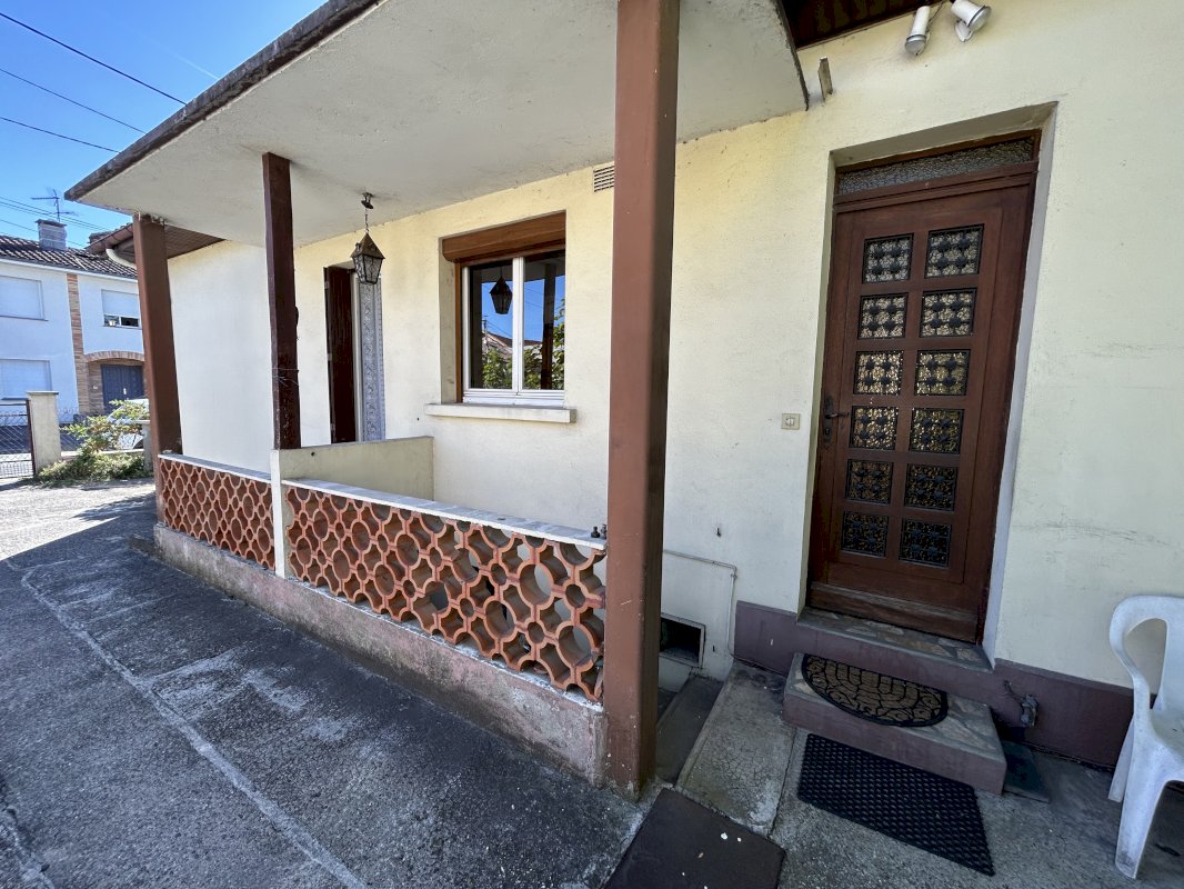 Maison sur terrain de 1700 m² - Photo 3 - Bègles