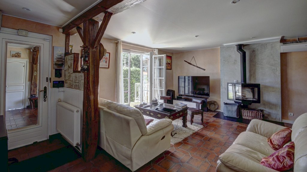 Maison de plain pied / 120 m² | À Artigues - Photo 4 - Artigues-près-Bordeaux