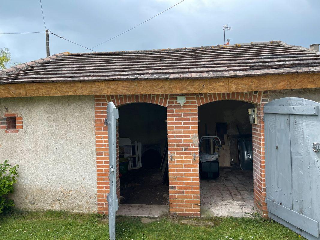 Maison en pierre - Photo 4 - Lathus-Saint-Rémy