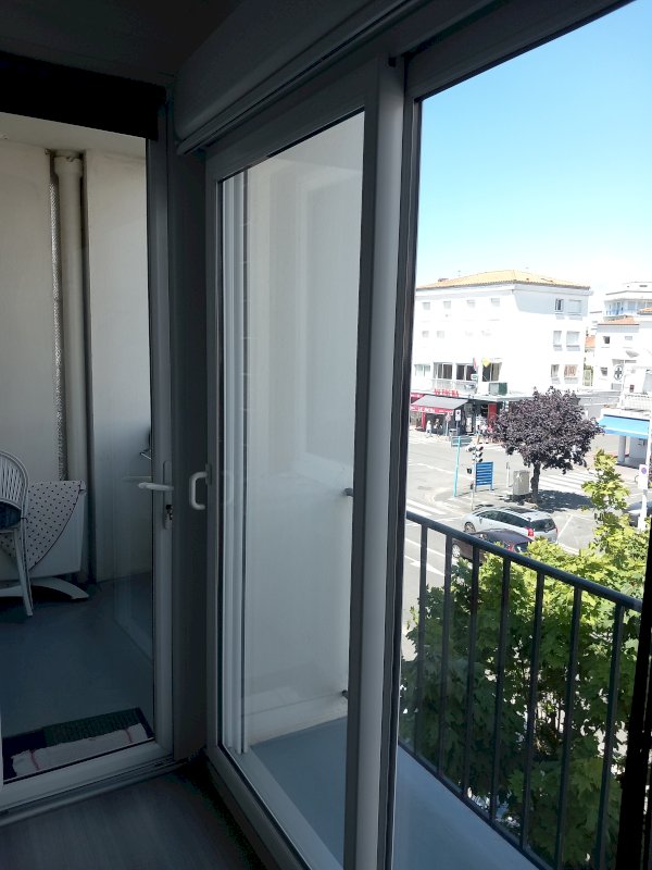 Vente T2 sans travaux - Photo 4 - Royan