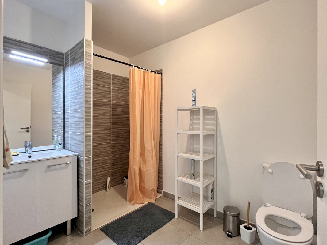 Appartement T2 avec terrasse - Photo 4 - Dax