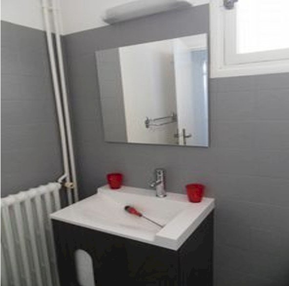Appartement de 78 m² / 3 chambres / 1er étage - Photo 4 - Rochefort