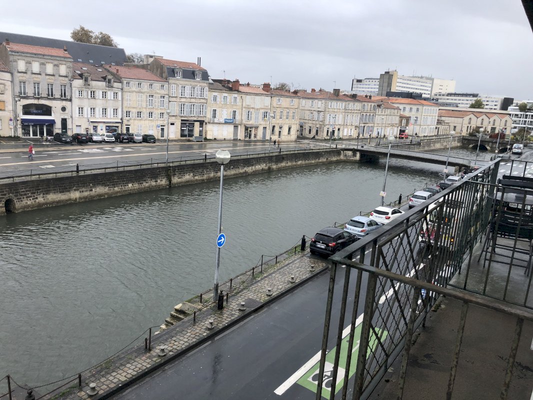Appartement 3 P La Rochelle proche port quartier Saint Nicolas - Photo 5 - La Rochelle