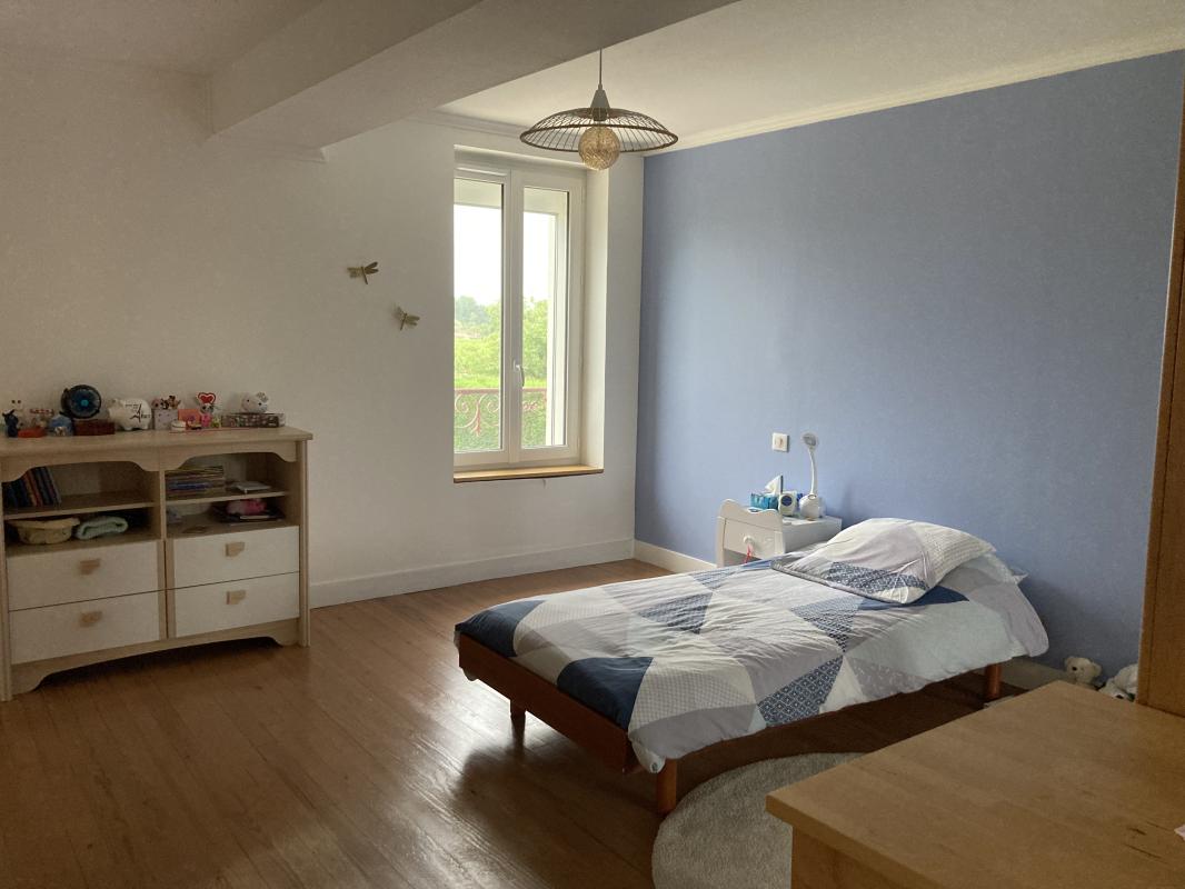 Maison en pierre rénovée - Photo 5 - Sainte-Eulalie