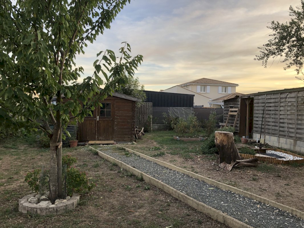 Maison de 87 m² à Saint-Georges-du-Bois - Photo 5 - Saint-Georges-du-Bois