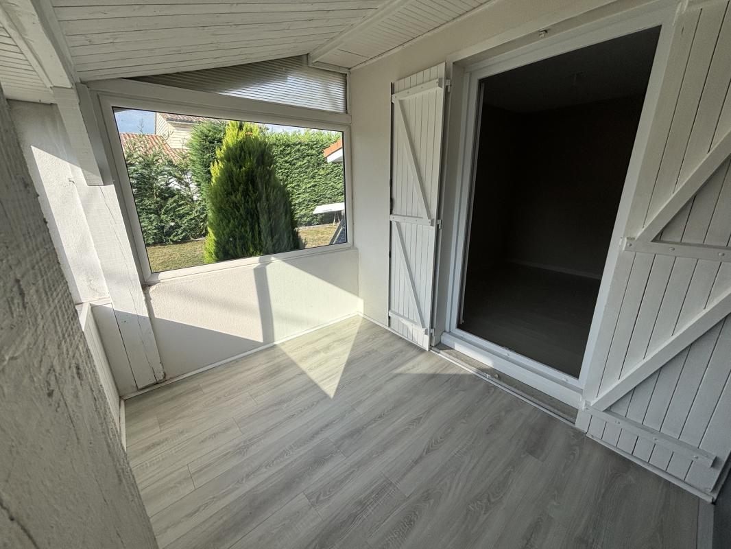 Maison 132 m² / 3 chambres + salle de jeux - Photo 6 - Mios