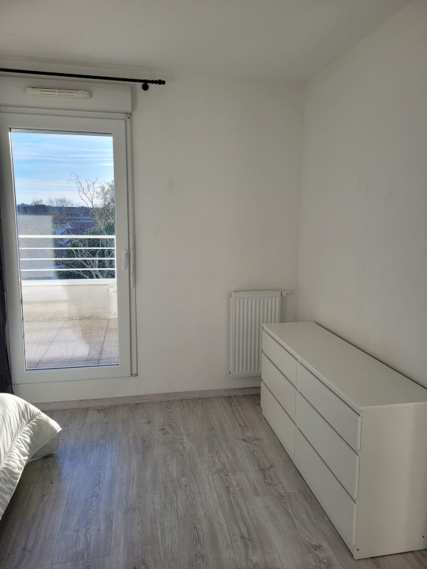 APPARTEMENT T2 - TERRASSE 12 M2 - LE HAILLAN - Photo 6 - Le Haillan
