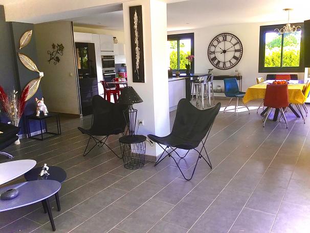 Maison de 200 m² | Au bord du Lot - Photo 7 - Clairac